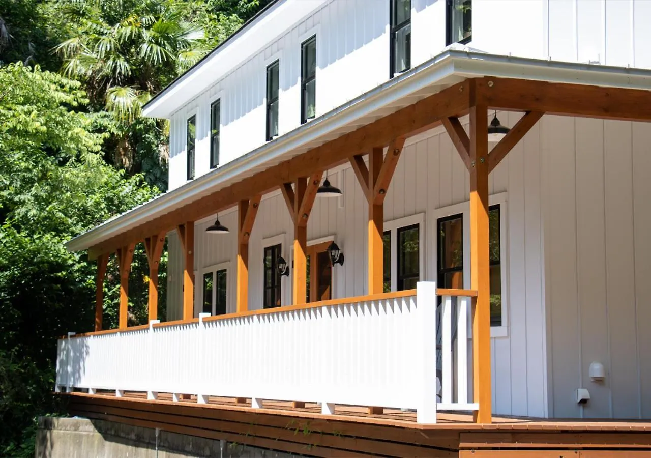 Villa Chaya Farmstead Inn Hayama